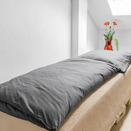 Messe Dus, Parken, 3 Zimmer, 70qm